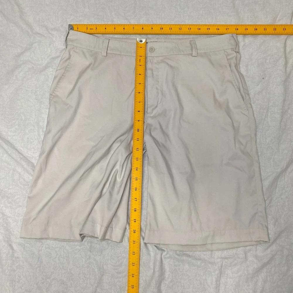 Nike Golf Tour Performance Dri-FIT Shorts Mens 35 Beige Tan Flat Front Sport